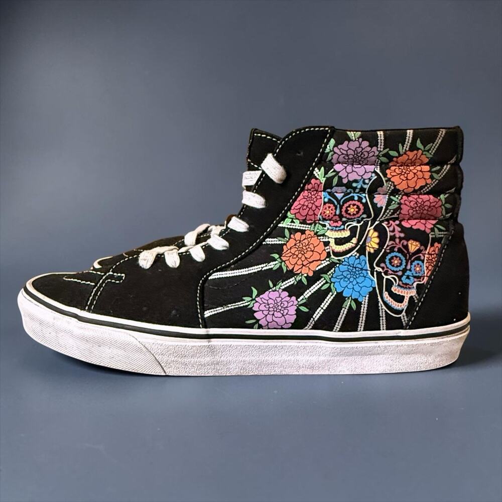 Vans Sk8-Hi / Dia De Los Muertos / Day of the Dead / Glow in the Dark Shoes 12